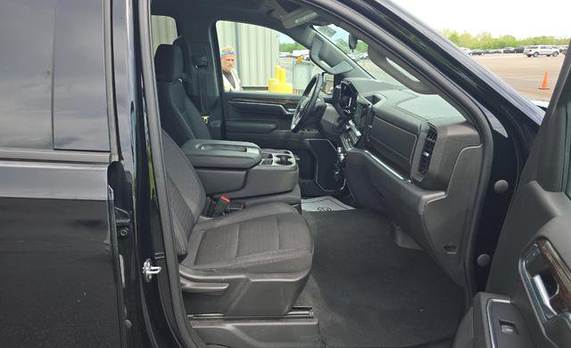 Used 2023 GMC Sierra 1500 Elevation AWD/4WD image 11