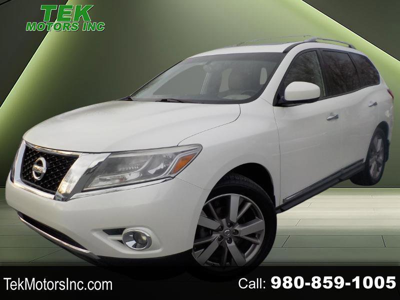 Used 2016 Nissan Pathfinder Platinum w/ Family Entertainment Package image 1