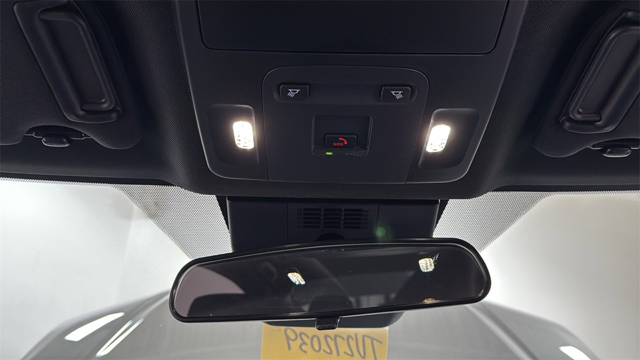 New 2026 Toyota Camry SE image 11