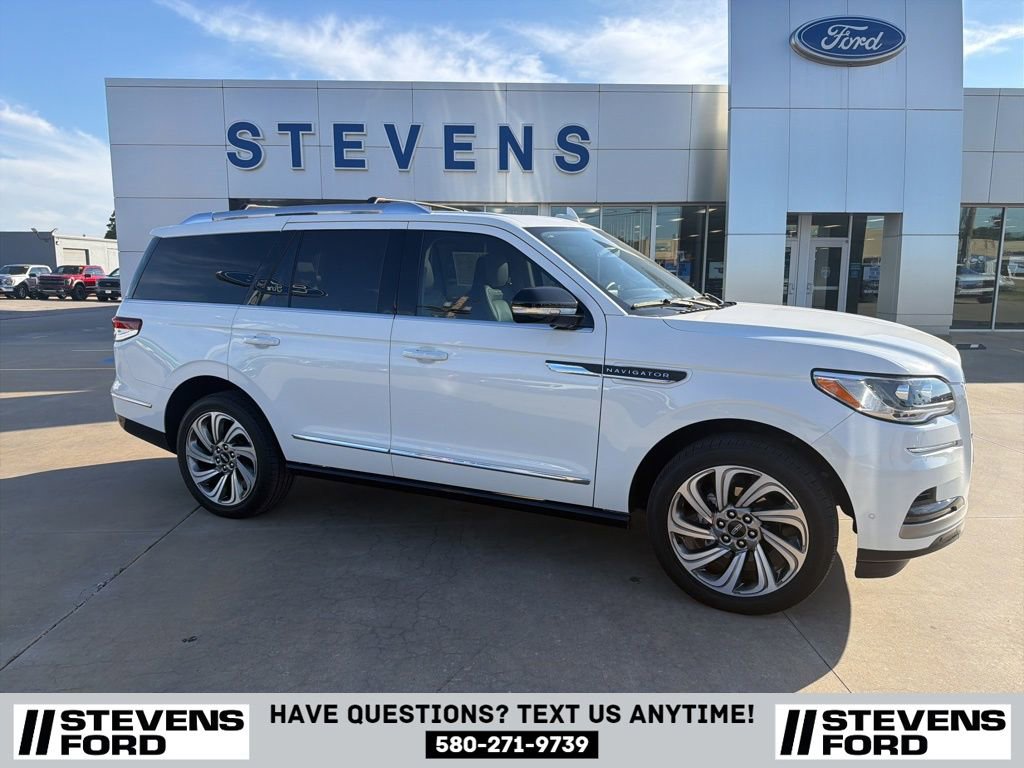 Used 2023 Lincoln Navigator Reserve