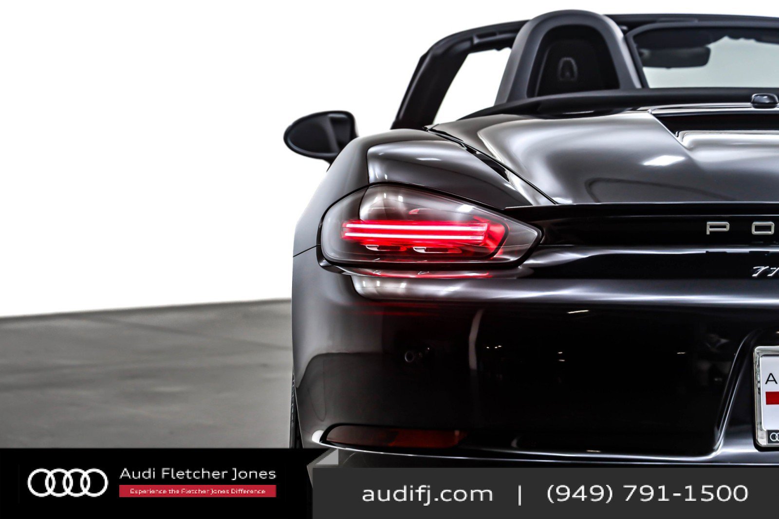 Used 2024 Porsche 718 Boxster S w/ Premium Package image 16
