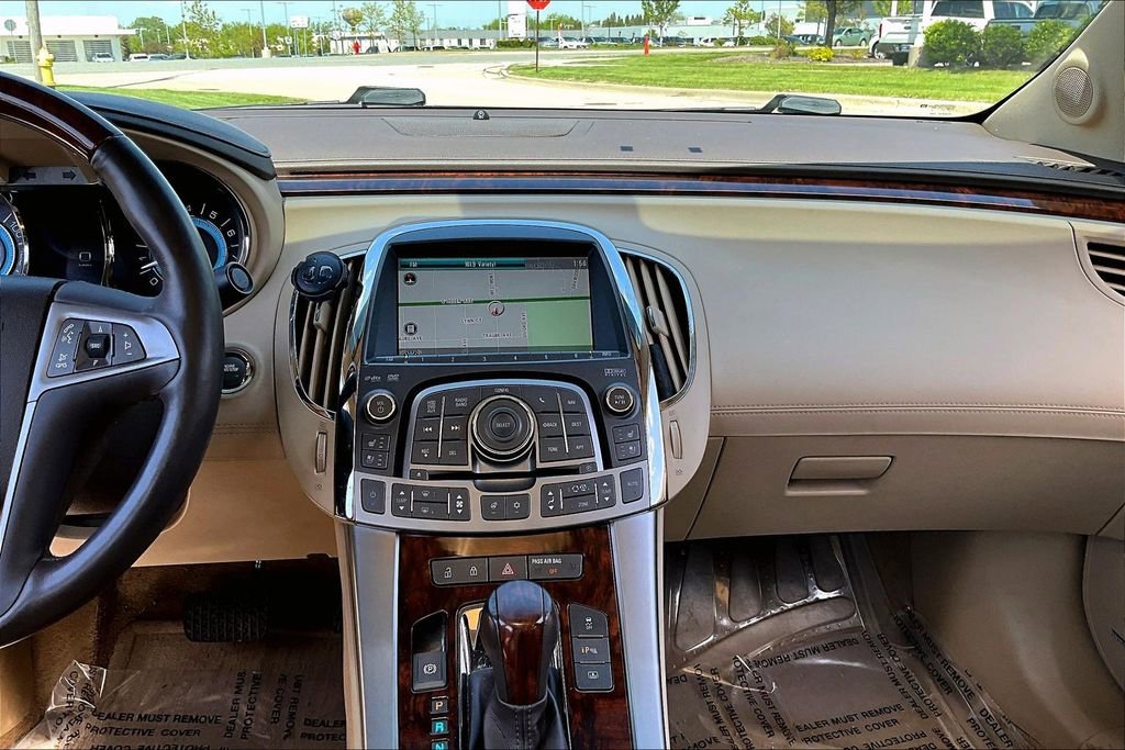 Used 2010 Buick LaCrosse CXS w/ Touring Package FWD image 19