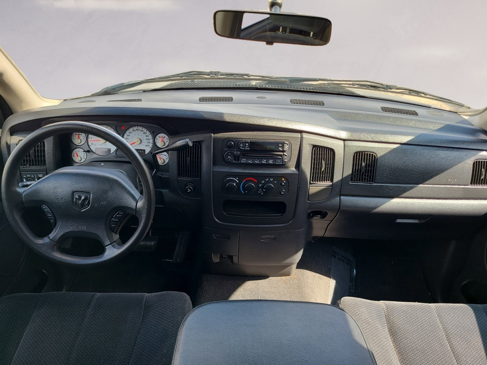 Used 2003 Dodge Ram 1500 Truck SLT image 15