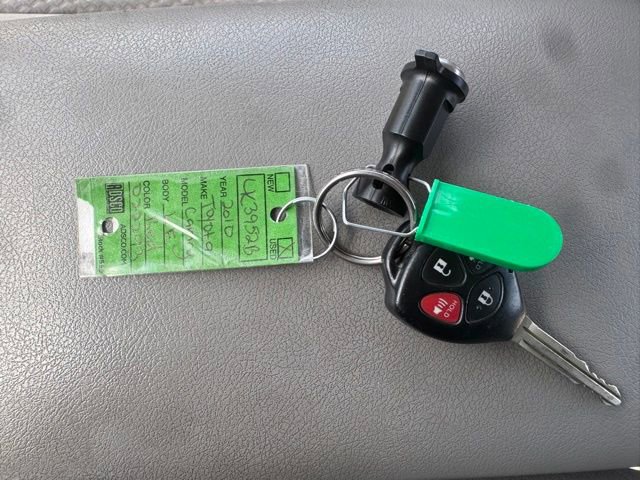 Used 2010 Toyota Camry LE FWD image 21