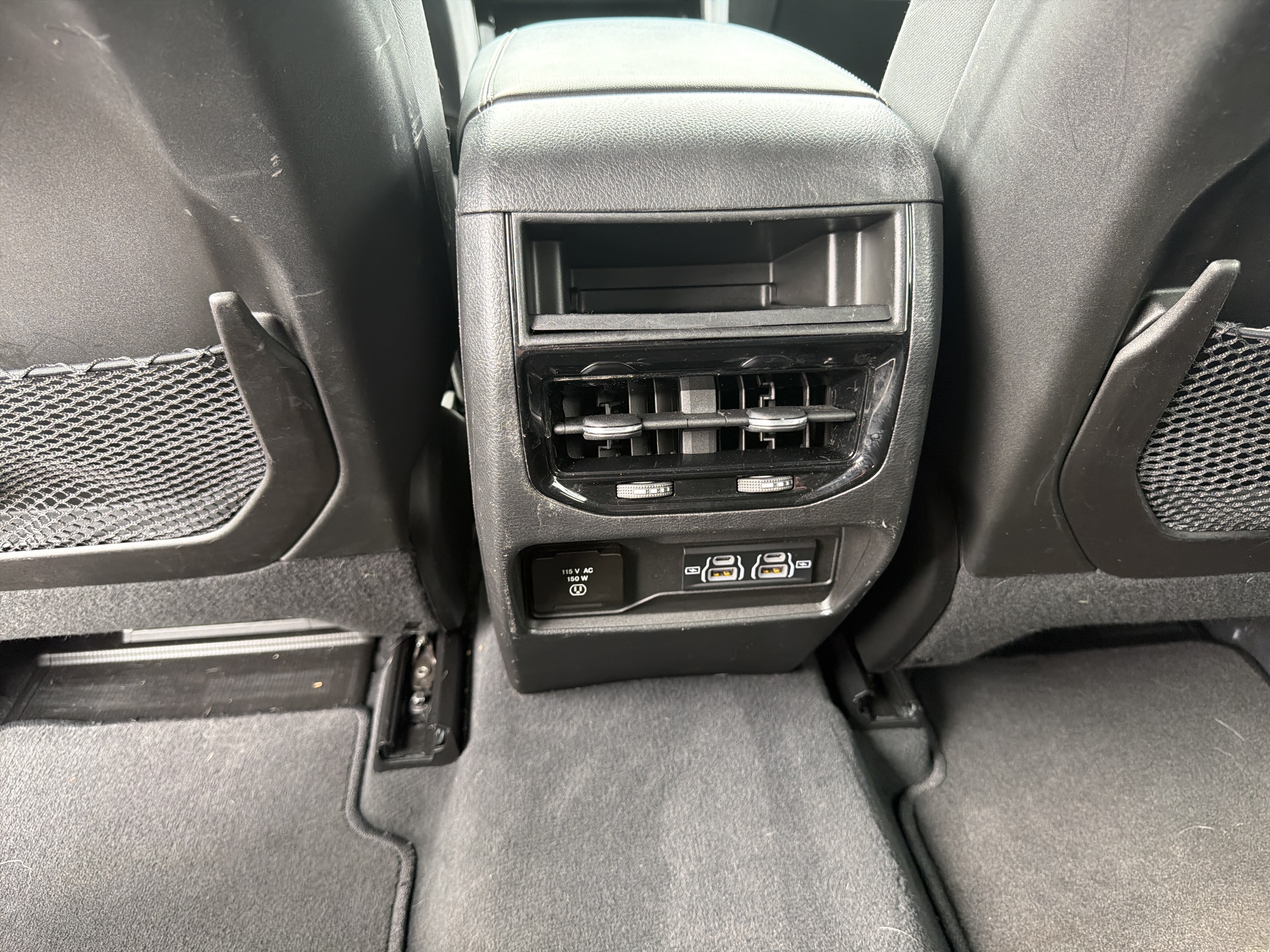 Certified 2023 Jeep Grand Cherokee Laredo w/ Luxury Tech Group I AWD/4WD image 14