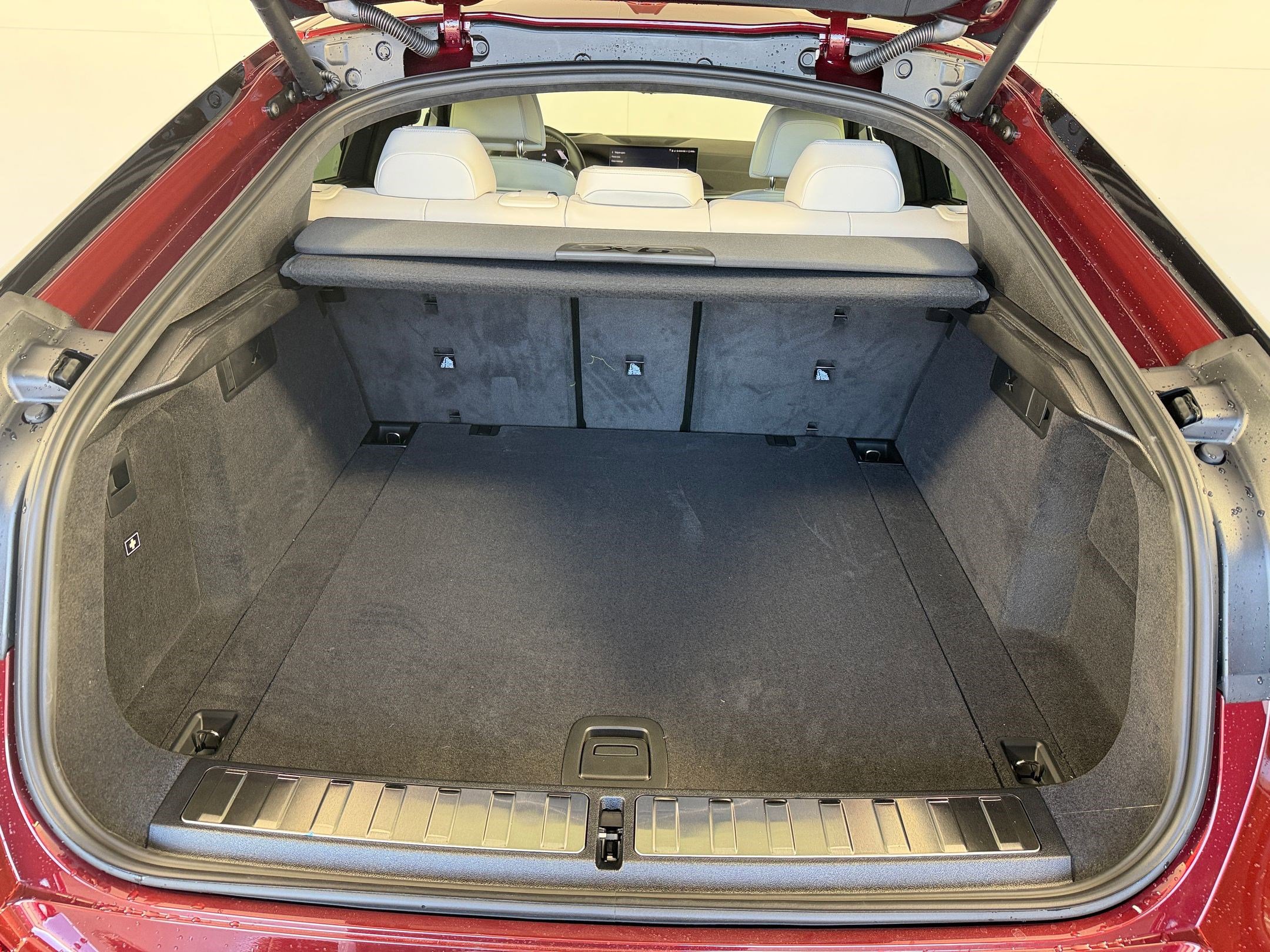 New 2026 BMW X6 M60i image 32