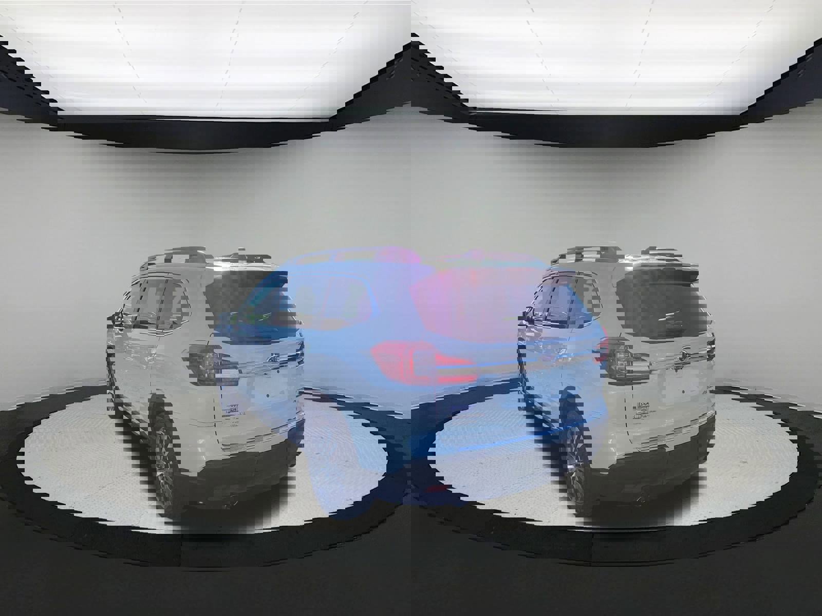 Used 2022 Subaru Ascent Limited w/ Technology Package image 6