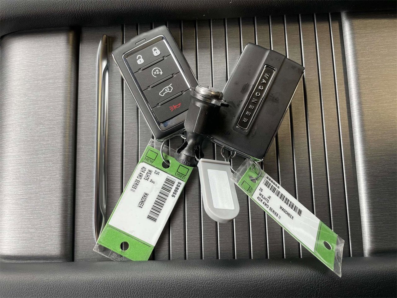 New 2025 Jeep Wagoneer Series II image 38