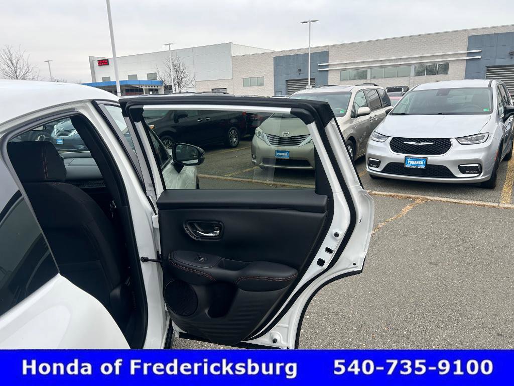 Certified 2026 Honda HR-V Sport image 32