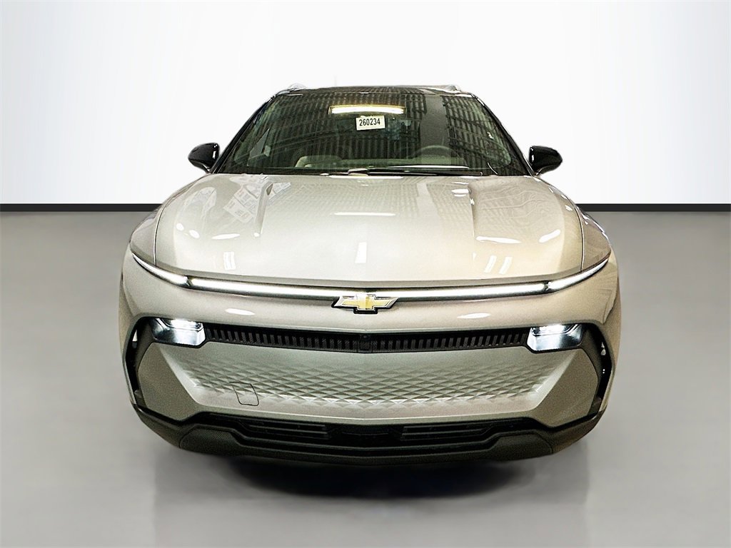 New 2026 Chevrolet Equinox EV LT image 4