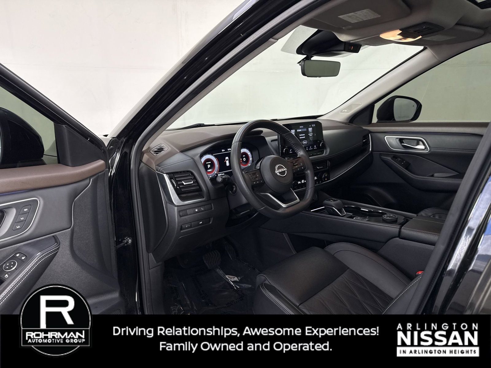 Certified 2023 Nissan Rogue Platinum w/ Platinum Premium Package AWD/4WD image 5