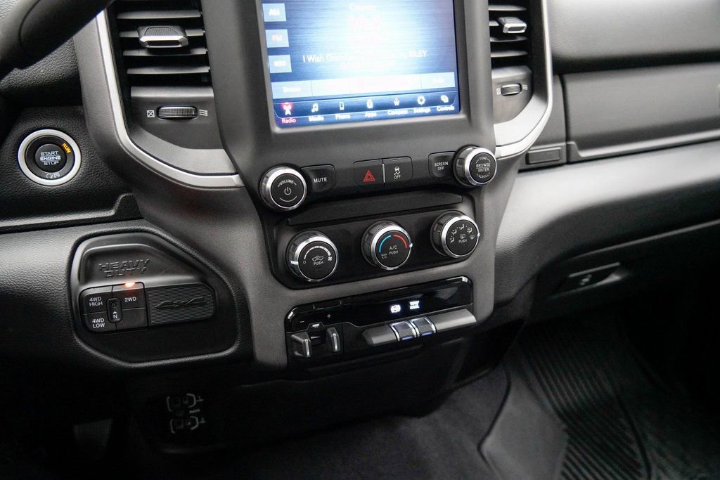 Used 2020 RAM 3500 Big Horn w/ Level 1 Equipment Group image 29