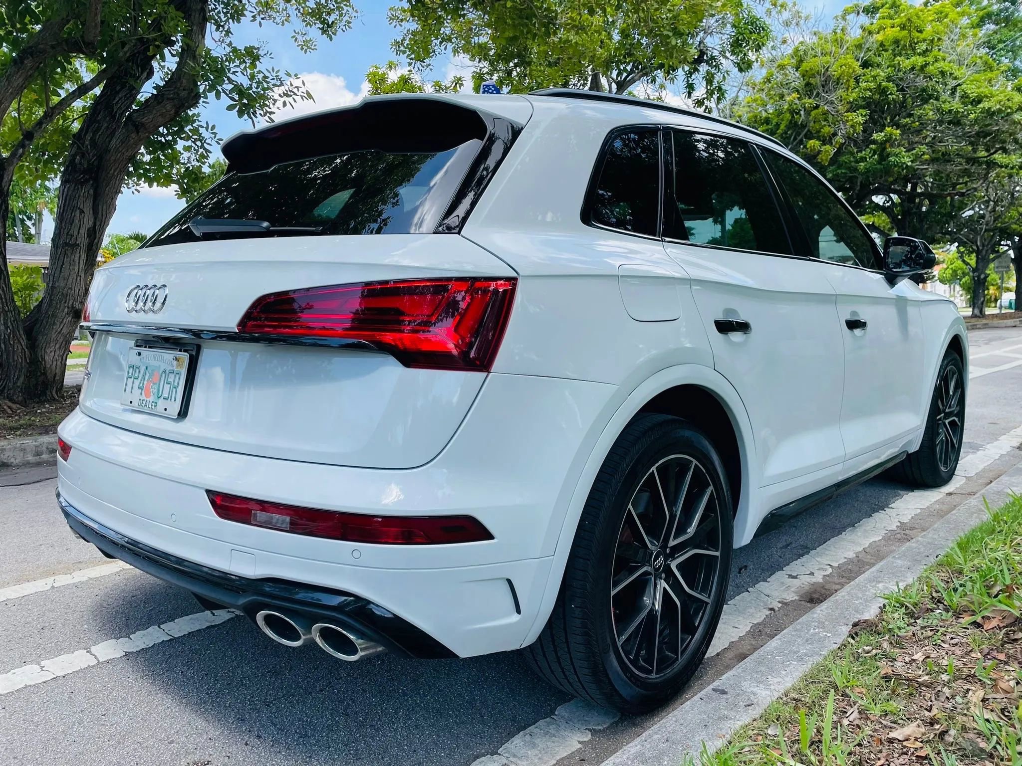 Used 2021 Audi SQ5 Premium Plus w/ Premium Plus Package AWD/4WD image 5