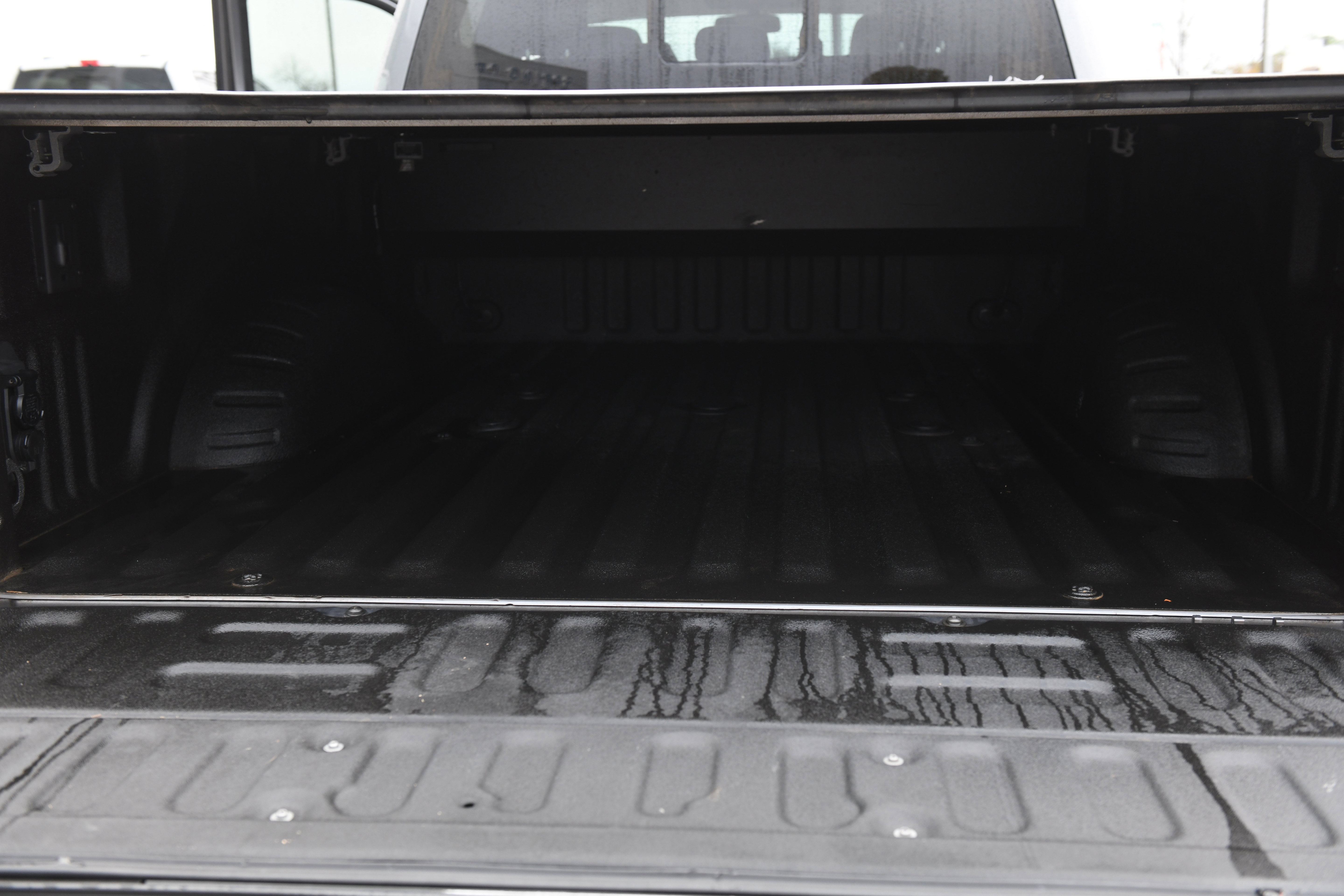 Used 2022 Ford F250 Lariat w/ Black Appearance Package image 44