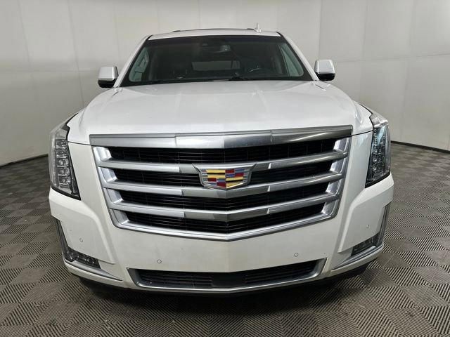 Used 2016 Cadillac Escalade ESV Premium image 8