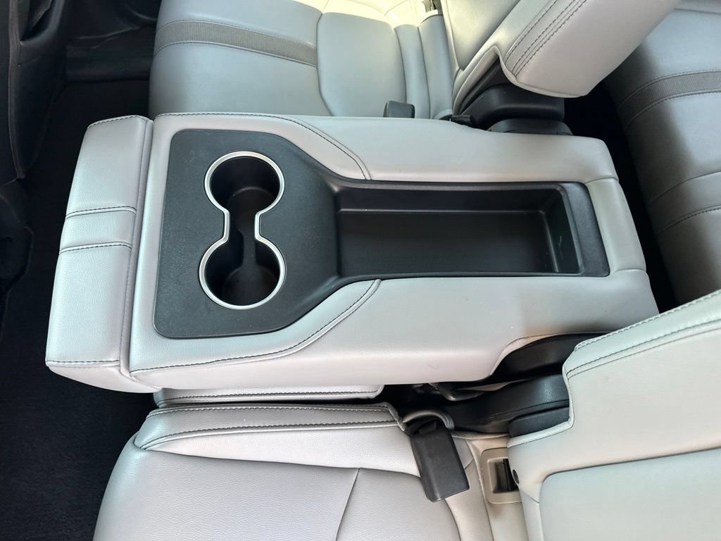 Certified 2025 Honda Pilot Touring image 16