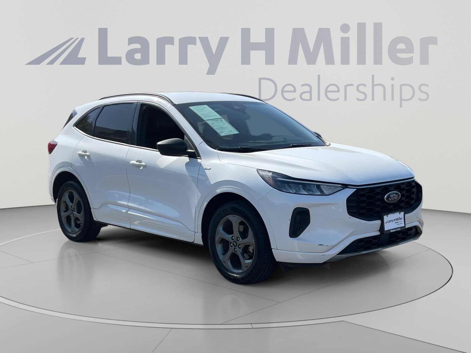 Used 2023 Ford Escape ST-Line AWD/4WD image 7