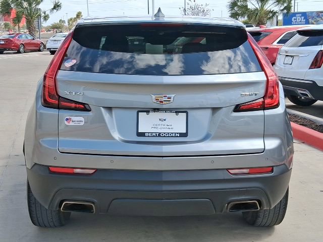 Used 2023 Cadillac XT4 Luxury w/ Cold Weather Package image 5