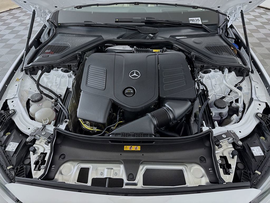 Used 2026 Mercedes-Benz E 350 4MATIC Sedan image 31