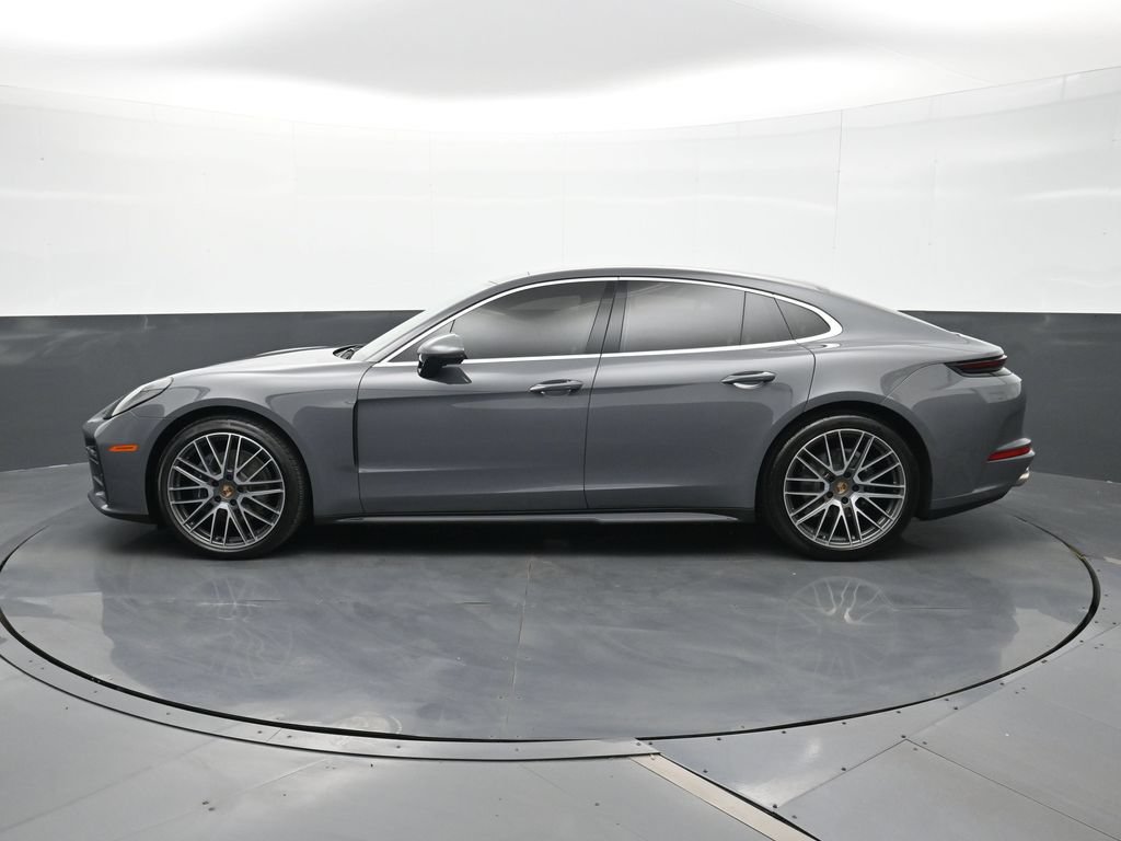 Certified 2025 Porsche Panamera 4 AWD/4WD image 2