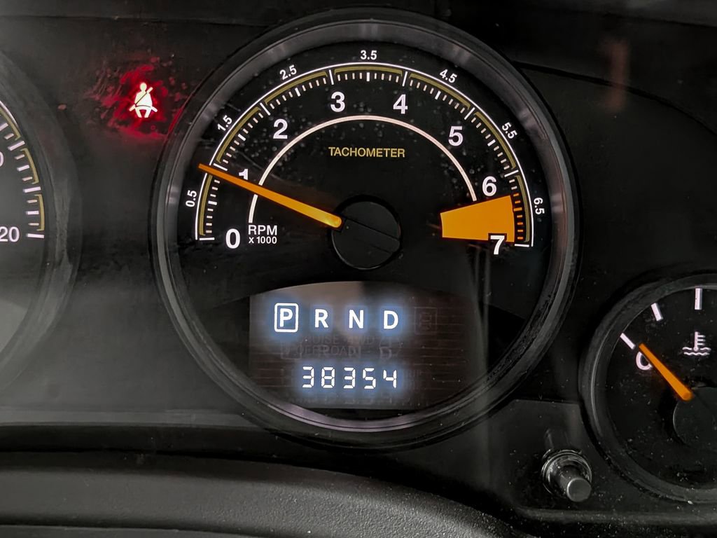 Used 2016 Jeep Compass 75th Anniversary w/ Power Value Group image 31