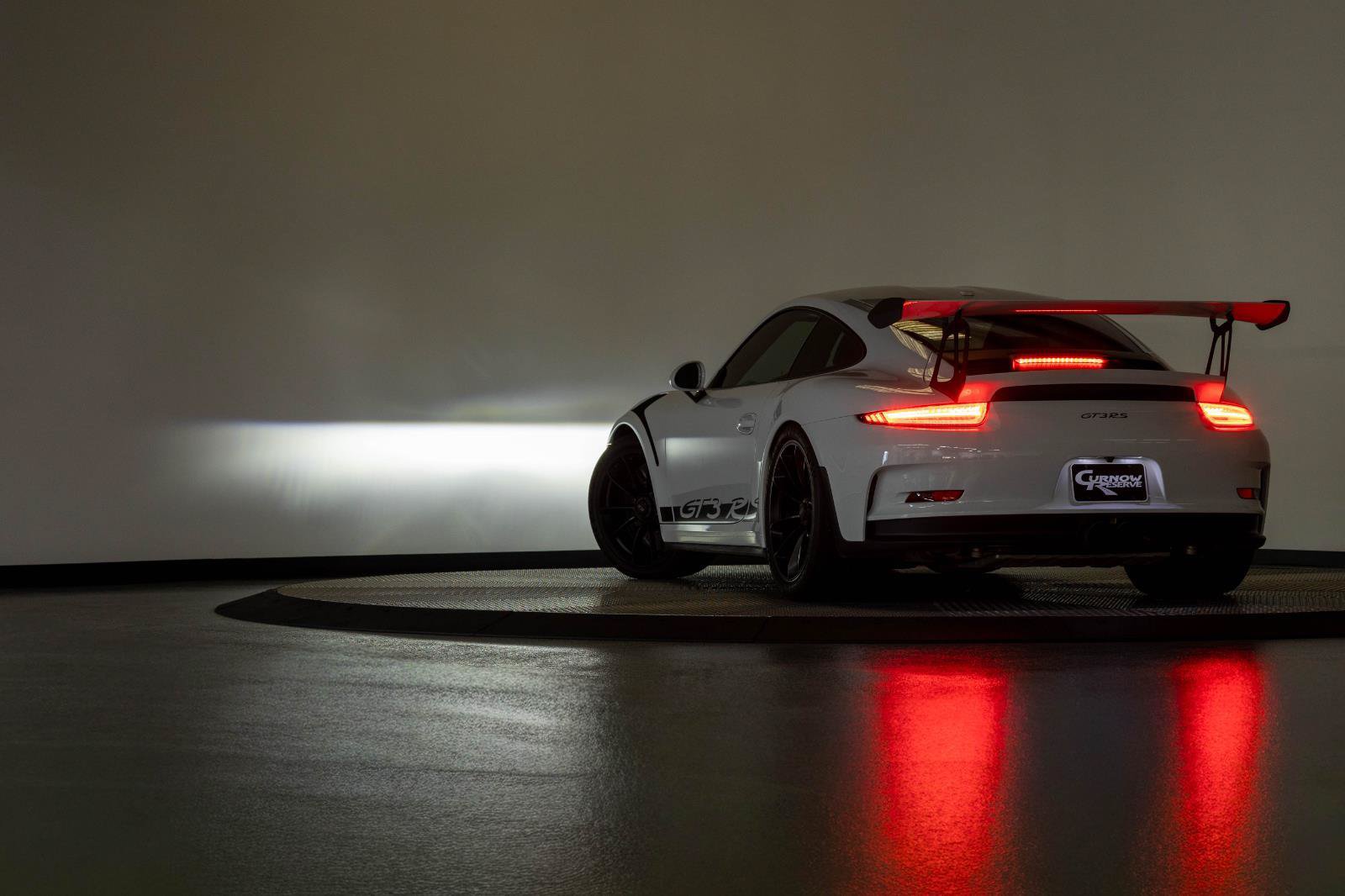 Used 2016 Porsche 911 GT3 RS RWD image 29
