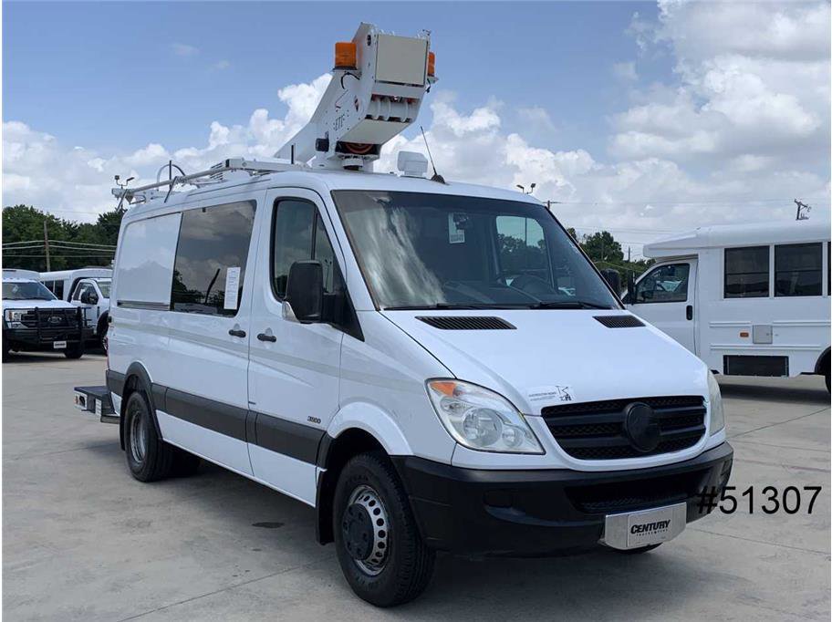 Used 2012 Mercedes-Benz Sprinter 3500 w/ High Idle Fixed Pkg image 4