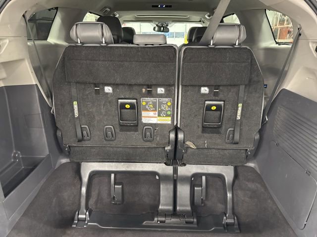 Certified 2024 Toyota Sienna Limited image 35