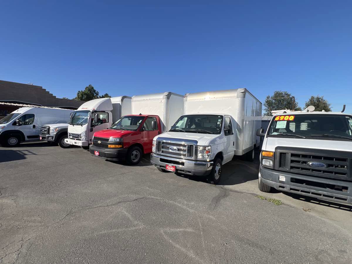Used 2019 Ford E-350 and Econoline 350 Super Duty image 14