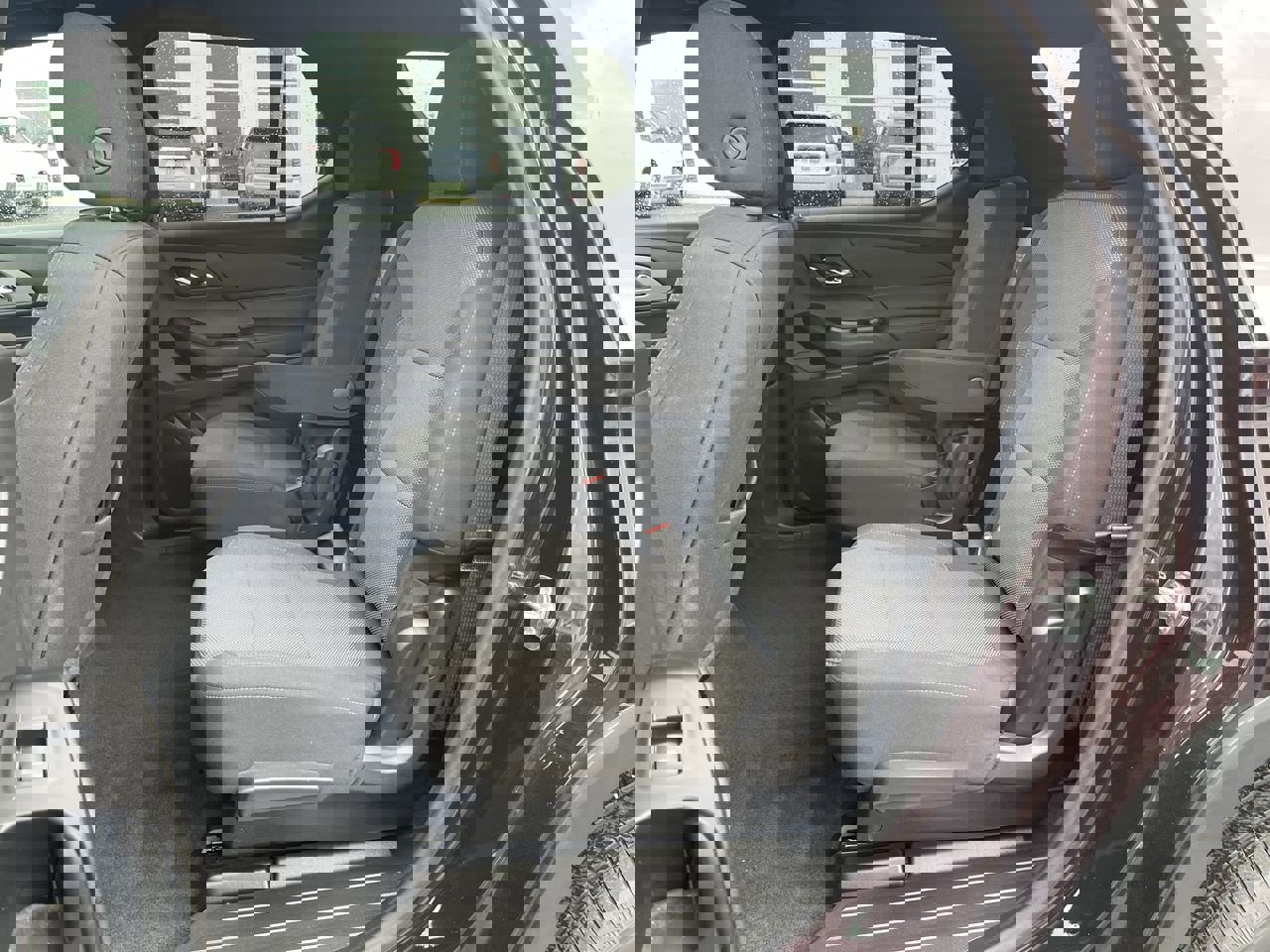 Used 2023 Chevrolet Traverse LT image 23