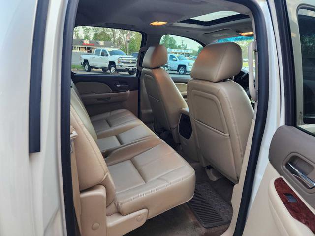 Used 2013 GMC Sierra 1500 SLT w/ SLT White Diamond Edition AWD/4WD image 16