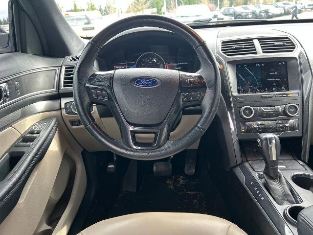 Certified 2019 Ford Explorer XLT w/ Equipment Group 202A image 9