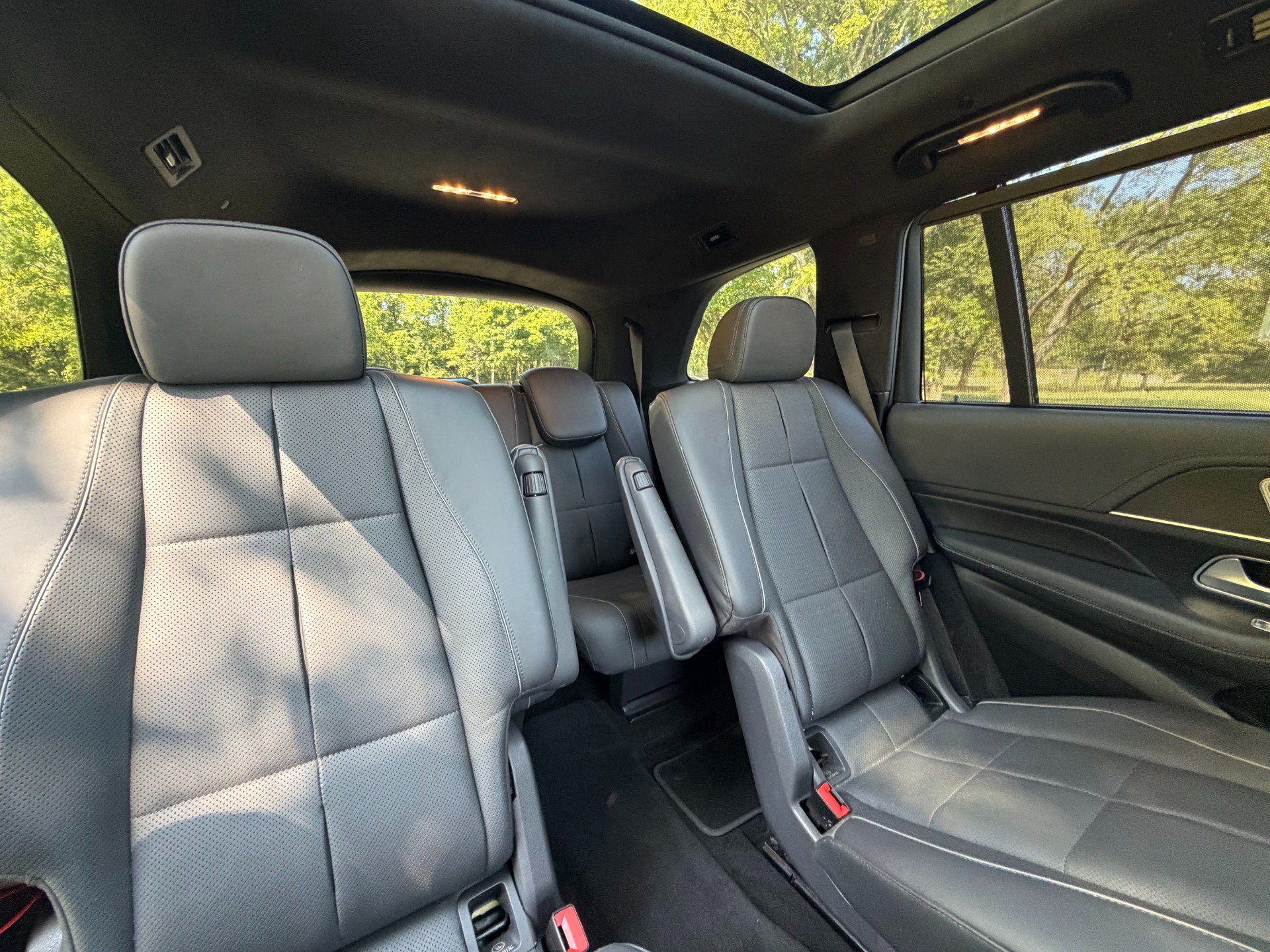 Used 2020 Mercedes-Benz GLS 580 4MATIC image 17