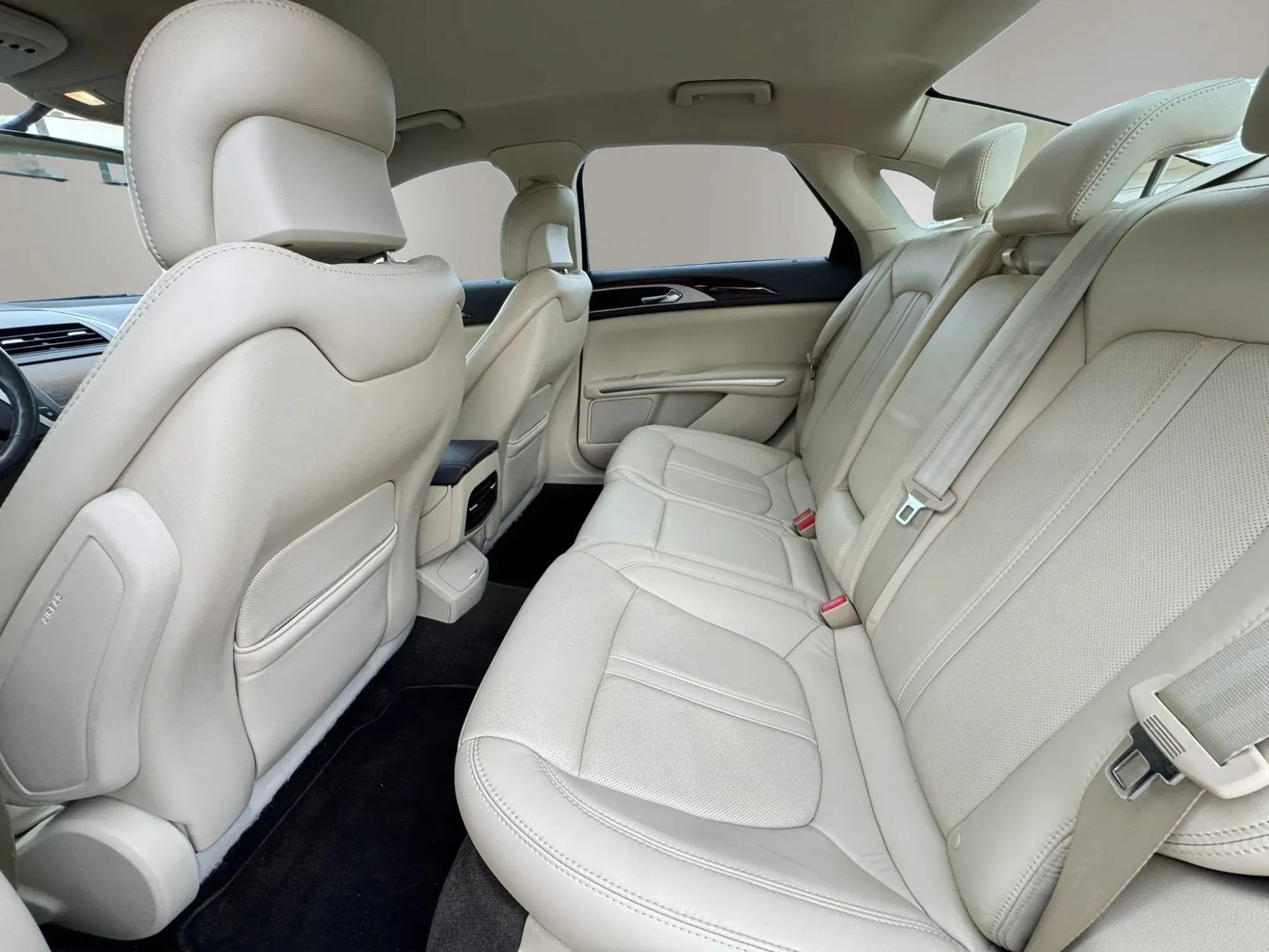 Used 2013 Lincoln MKZ FWD image 13
