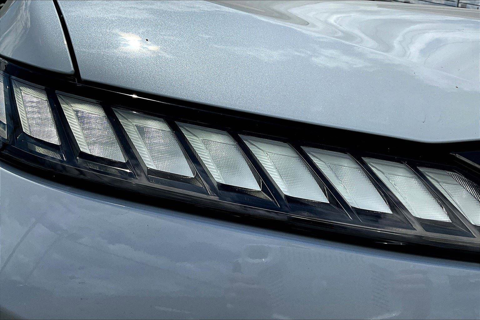 New 2026 INFINITI QX80 4WD w/ Sport Exterior Package image 40