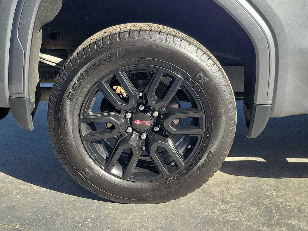 Used 2022 GMC Sierra 1500 Elevation w/ LPO, Elevation Black Package RWD image 6
