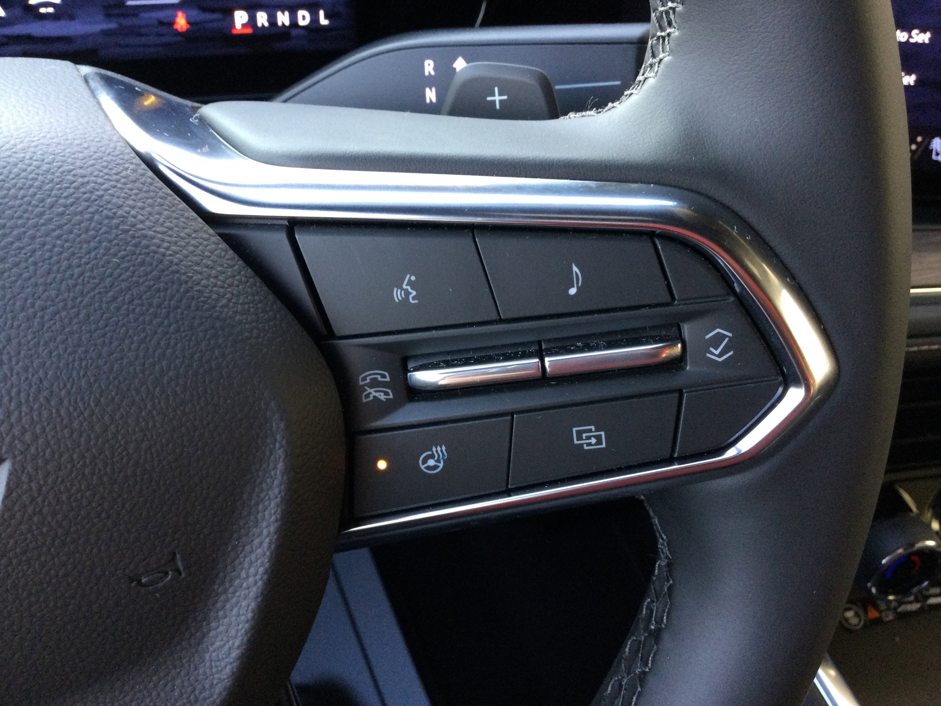 New 2026 Chevrolet Suburban Premier image 17