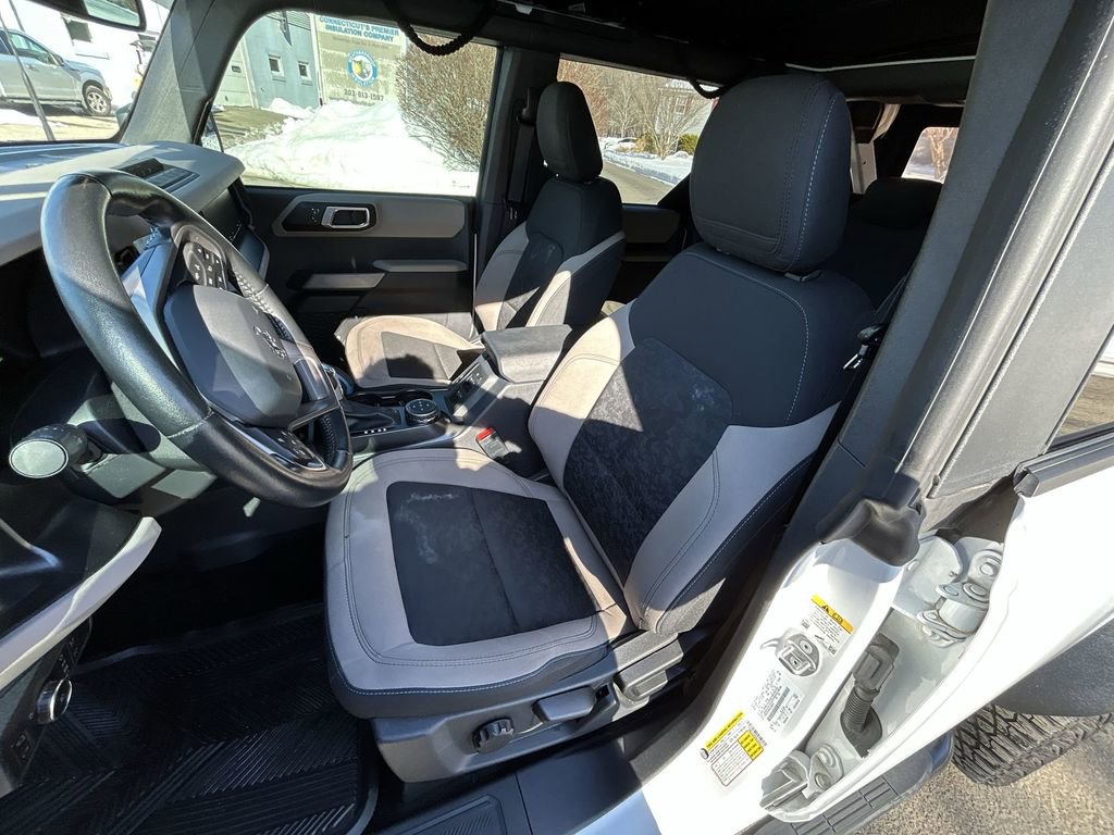 Used 2022 Ford Bronco Wildtrak image 11