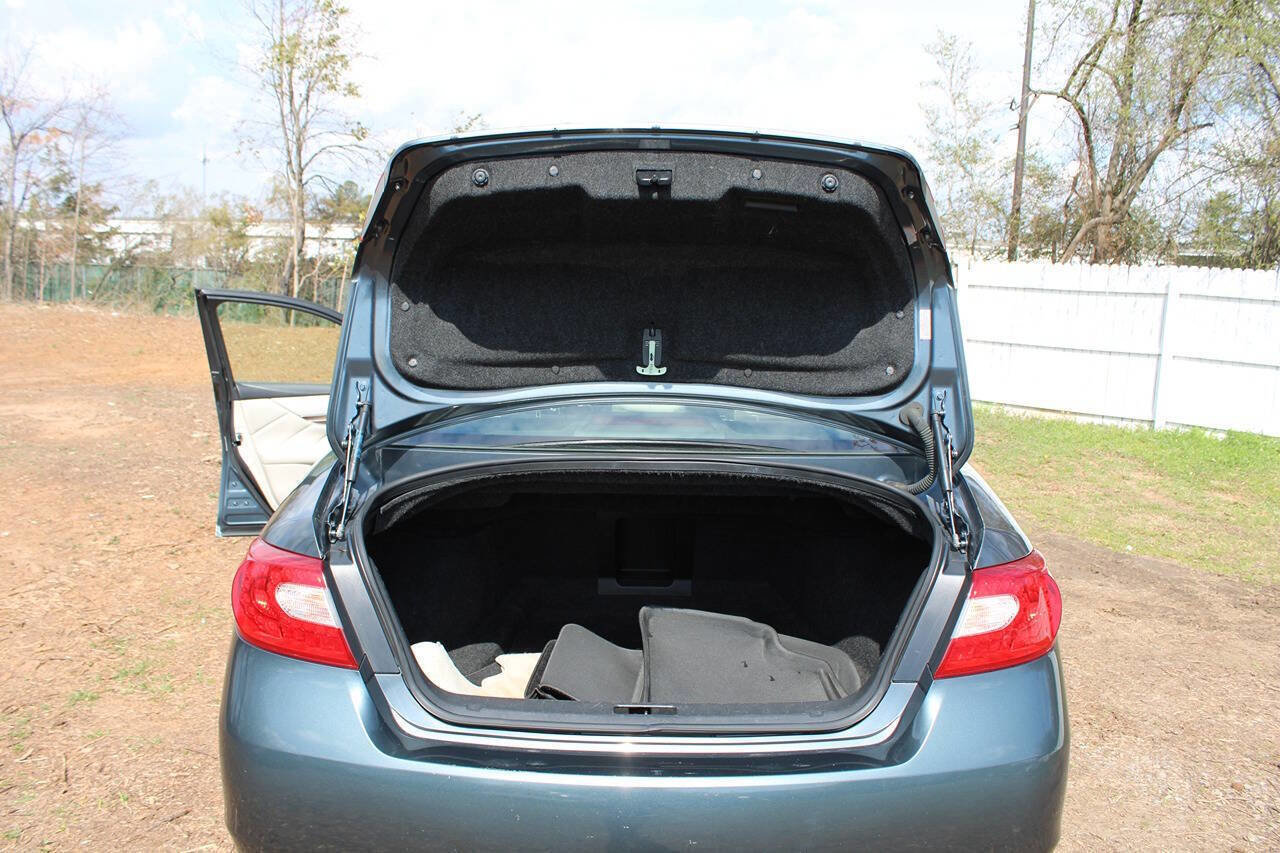 Used 2011 INFINITI M37 x w/ Deluxe Touring Pkg image 35