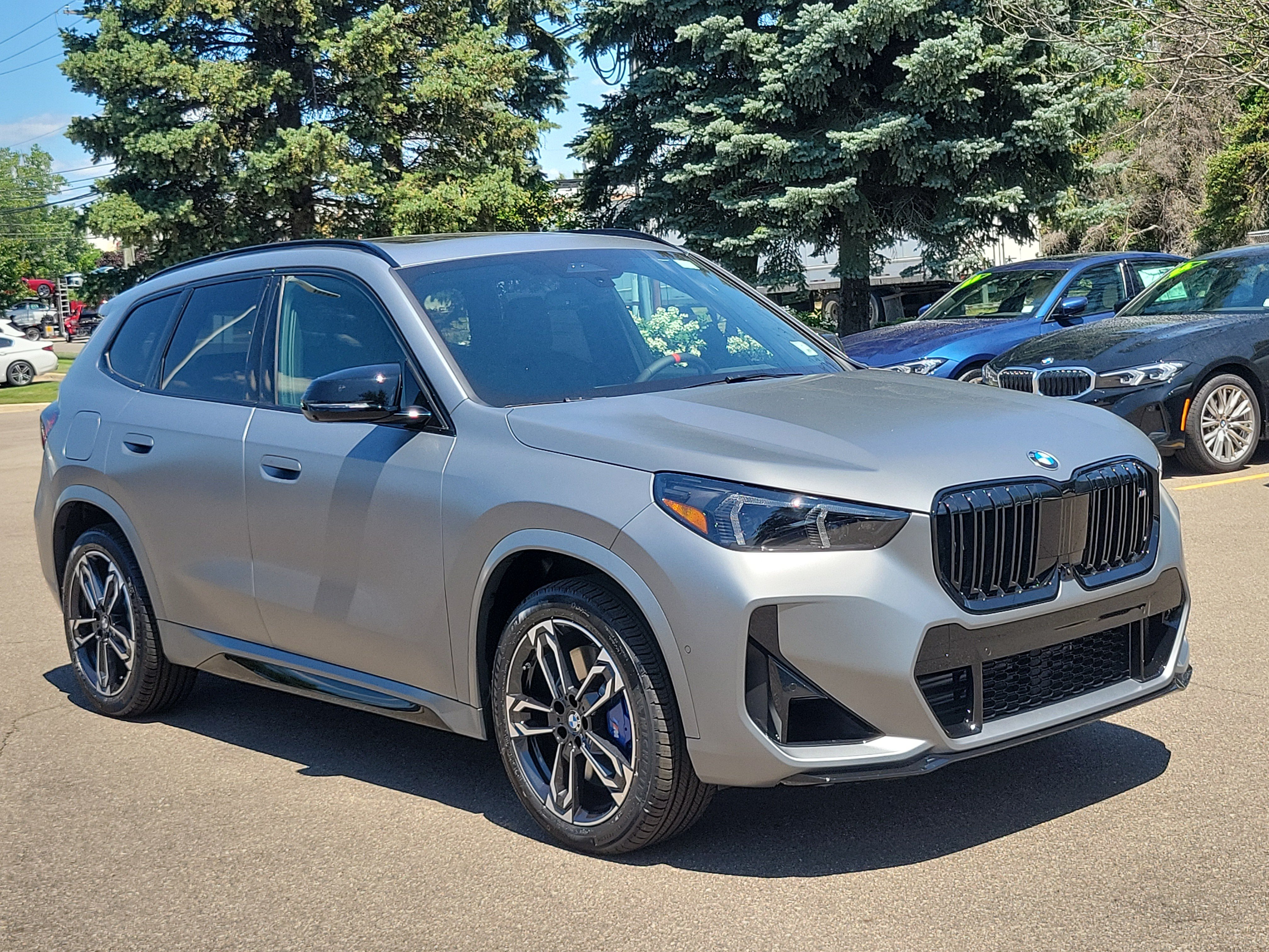 New 2026 BMW X1 M35i w/ Technology Package AWD/4WD image 2