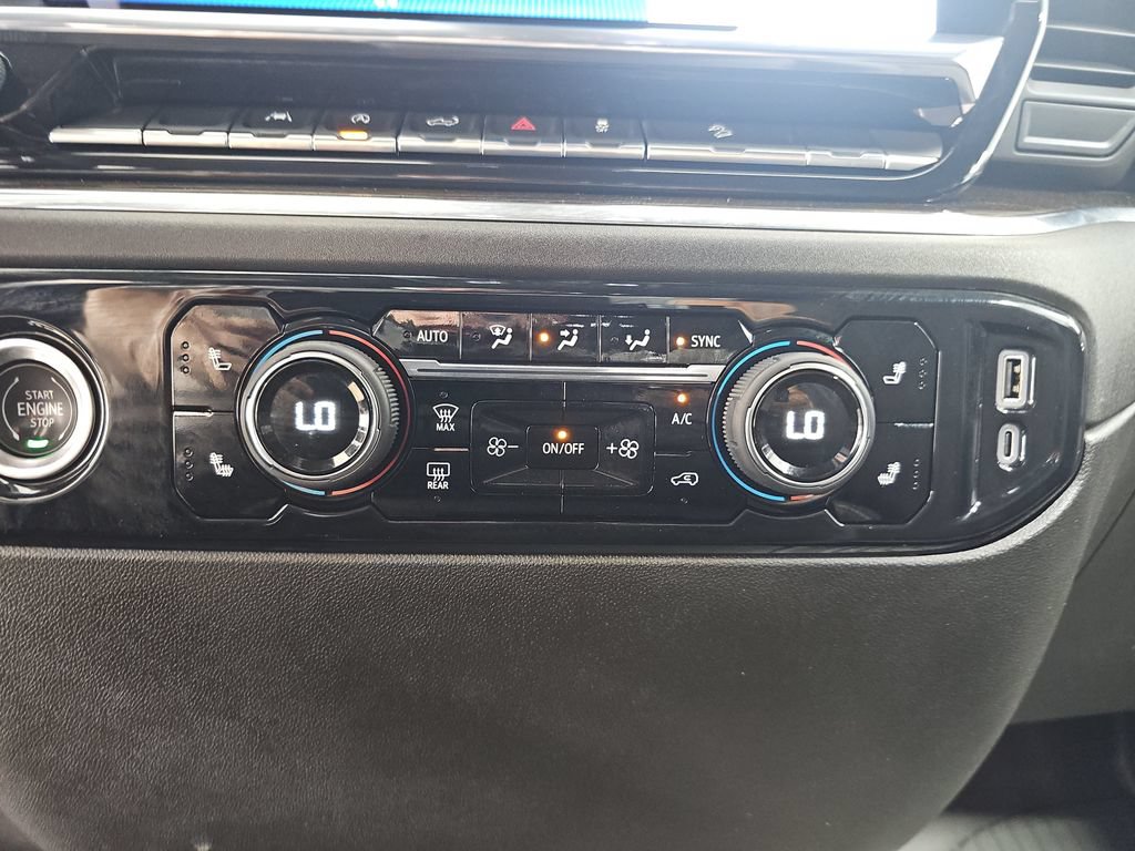 Certified 2024 Chevrolet Silverado 1500 RST AWD/4WD image 27