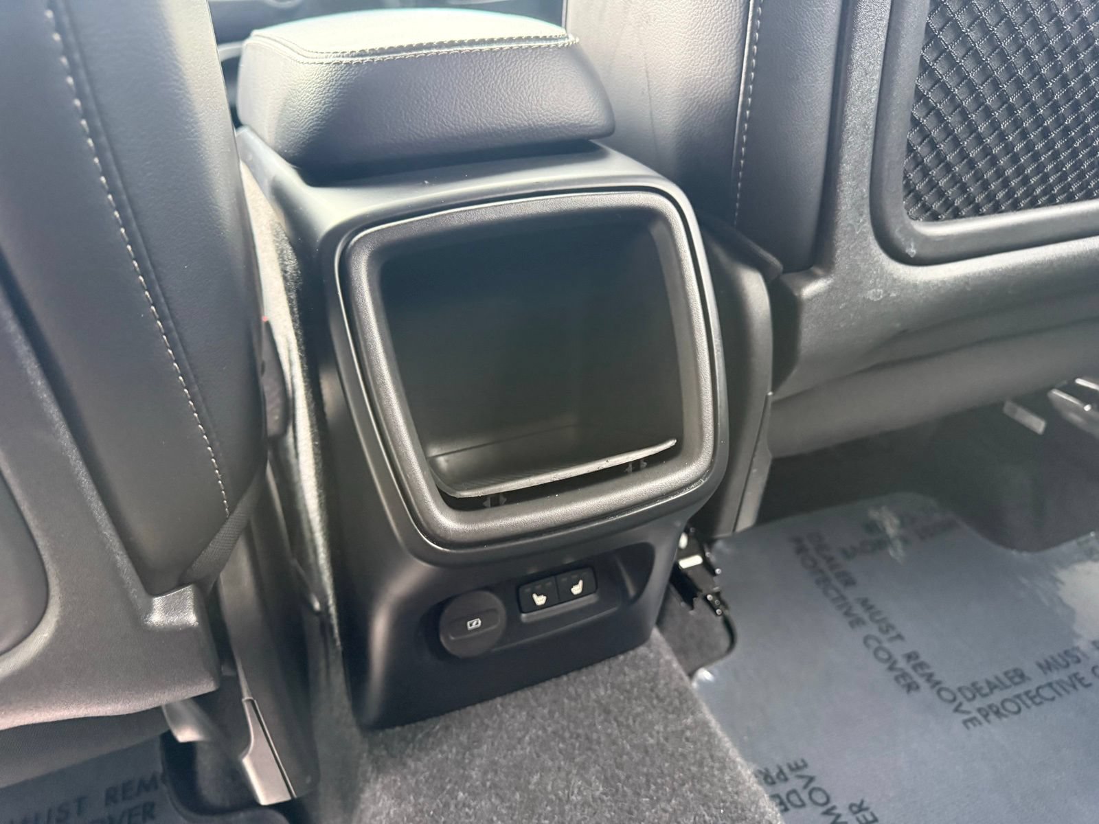 Used 2021 Volvo XC40 T5 Momentum AWD/4WD image 26