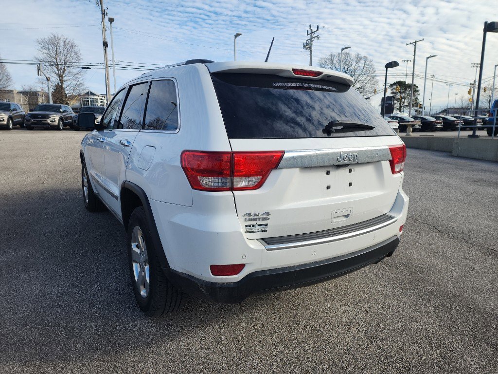 Used 2013 Jeep Grand Cherokee Limited image 4