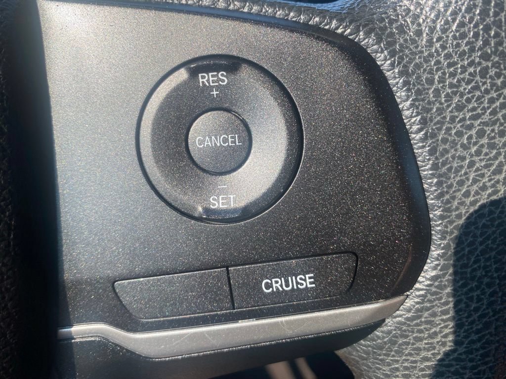 Used 2018 Honda Odyssey LX image 18