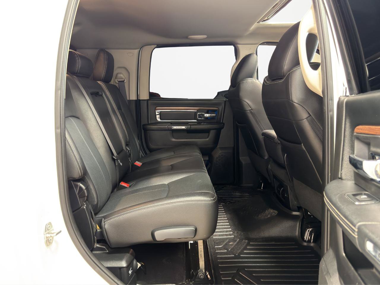 Used 2018 RAM 2500 Laramie AWD/4WD image 26