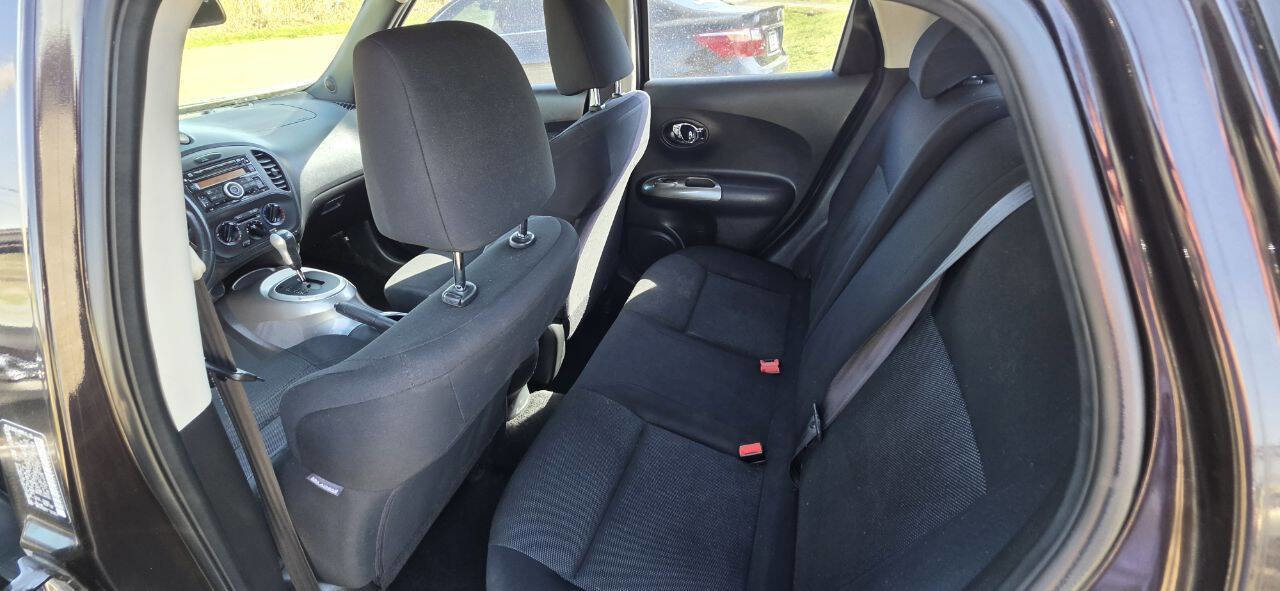 Used 2014 Nissan Juke S AWD/4WD image 4