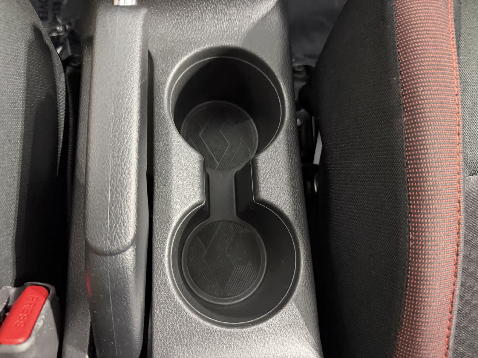 Used 2025 Nissan Versa SR FWD image 24