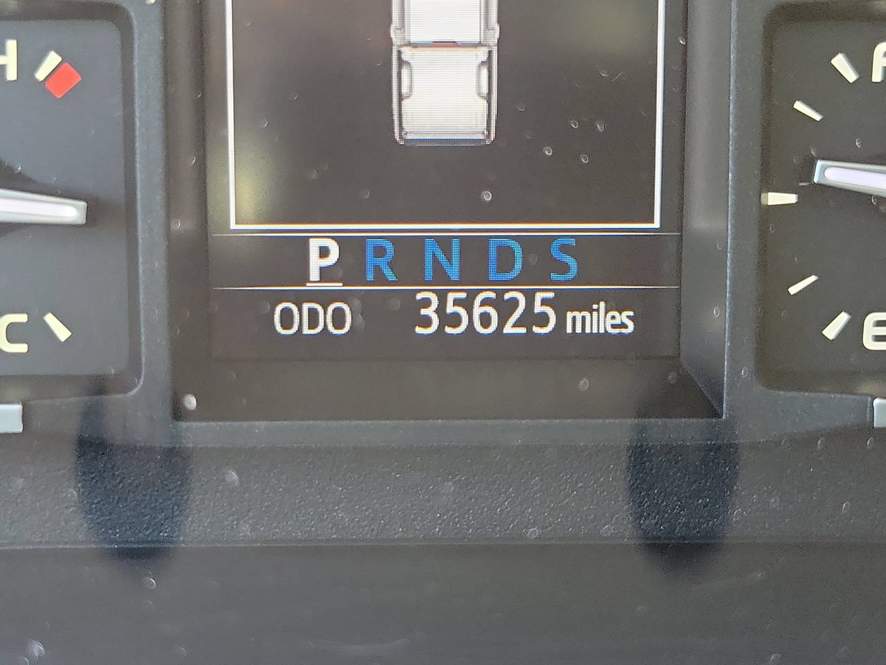 Used 2020 Toyota Tundra Limited w/ Limited Premium Package RWD image 21