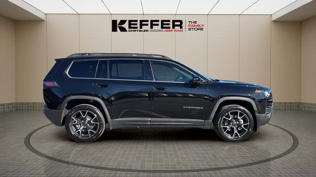 New 2026 Jeep Cherokee Overland w/ Trailer Tow Group image 6