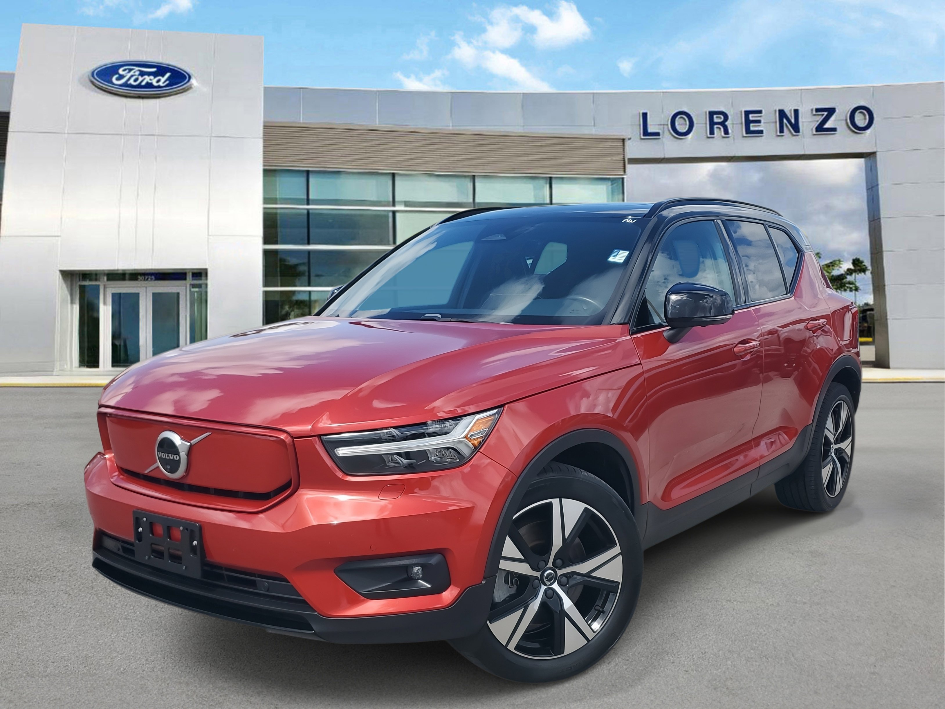 Used 2021 Volvo XC40 P8 Recharge w/ Advanced Package